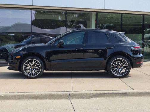 Black 2021 Porsche Macan