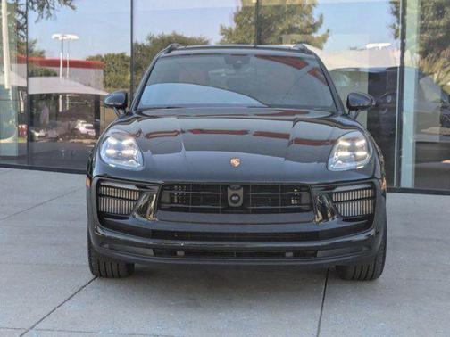 2026 Porsche Macan S