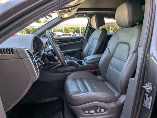 2021 Porsche Cayenne Coupe AWD