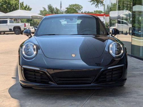 2019 Porsche 911 Carrera 4S