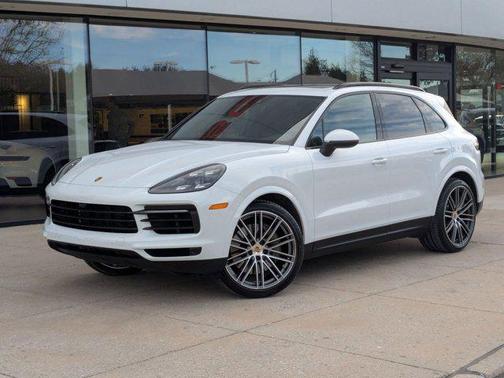 2023 Porsche Cayenne 