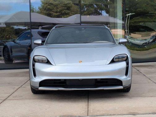 2022 Porsche Taycan 4
