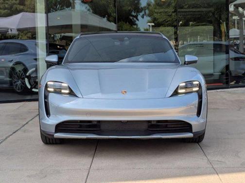 2022 Porsche Taycan 4