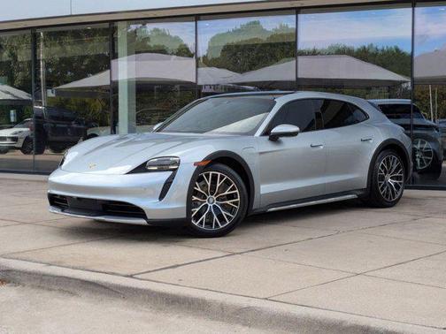 2022 Porsche Taycan 4