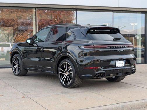 2026 Porsche Cayenne Cayenne