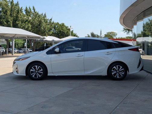 2017 Toyota Prius Prime Advanced
