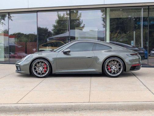2020 Porsche 911 Carrera S
