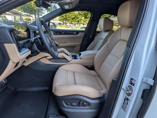 2026 Porsche Cayenne S