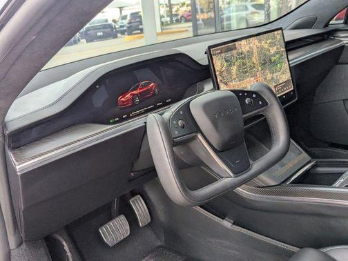 2021 Tesla Model S Plaid