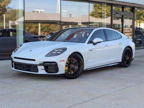2026 Porsche Panamera Turbo S