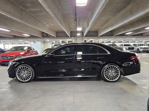 2022 Mercedes-Benz S-Class 4MATIC