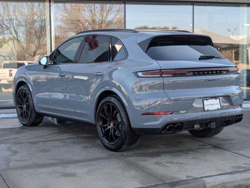 2026 Porsche Cayenne S