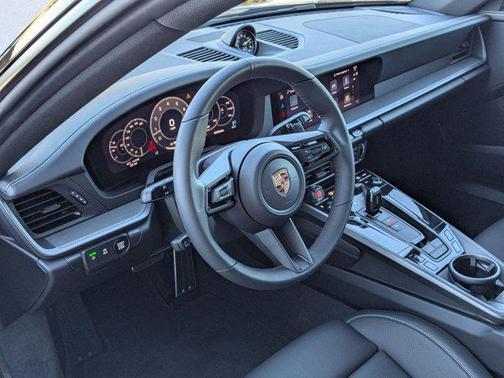 2026 Porsche 911 Carrera