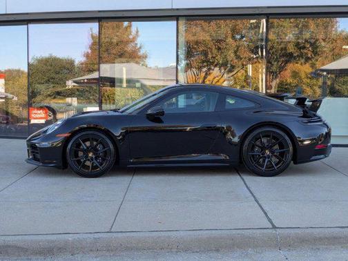 2026 Porsche 911 Carrera