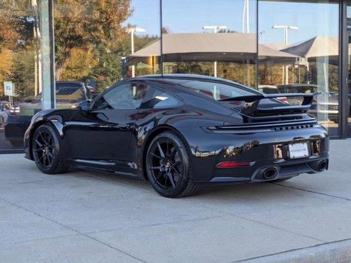 2026 Porsche 911 Carrera