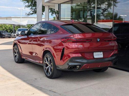 2023 BMW X6 M50i
