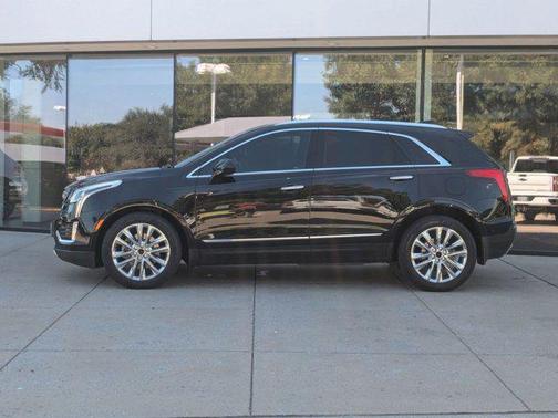 2017 Cadillac XT5 Platinum