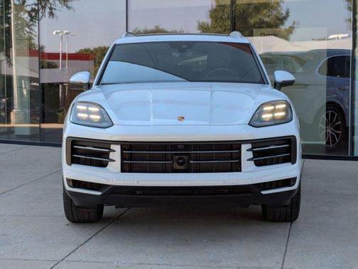 2025 Porsche Cayenne S