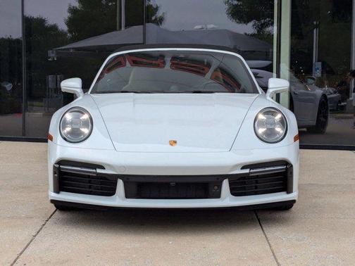 2022 Porsche 911 Turbo S