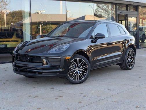 2026 Porsche Macan AWD