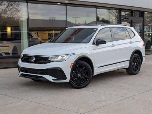 2022 Volkswagen Tiguan 2.0T SE R-Line Black 4MOTION