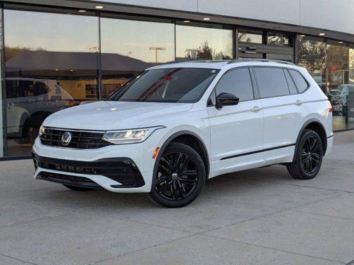 2022 Volkswagen Tiguan 2.0T SE R-Line Black 4MOTION