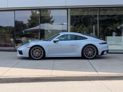 2024 Porsche 911 Carrera S