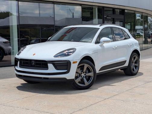 2025 Porsche Macan 