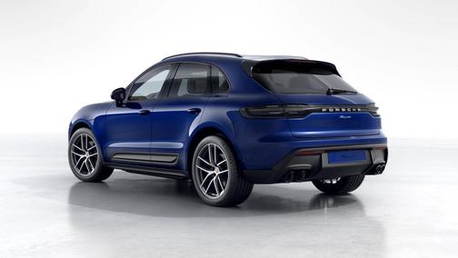 Gentian Blue Metallic 2026 Porsche Macan