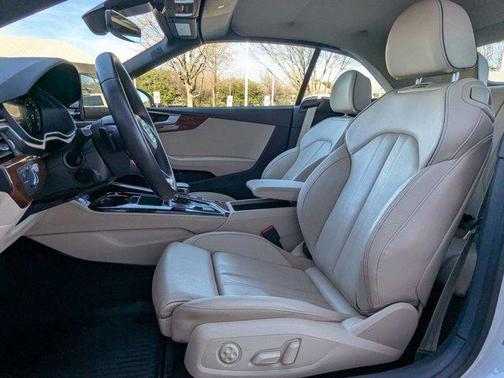 2022 Audi A5 45 Prestige