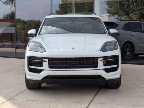 2026 Porsche Cayenne Cayenne