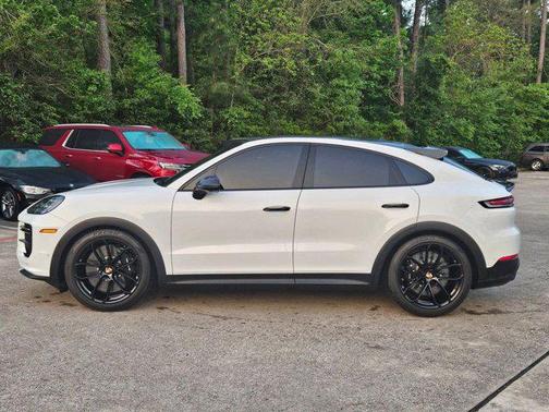 2025 Porsche Cayenne Turbo GT