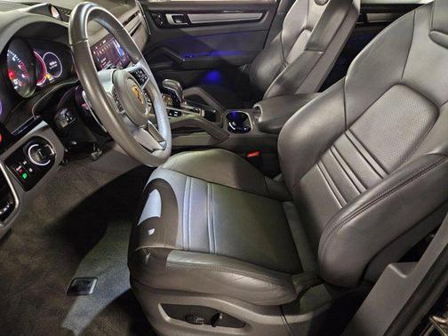 2022 Porsche Cayenne S