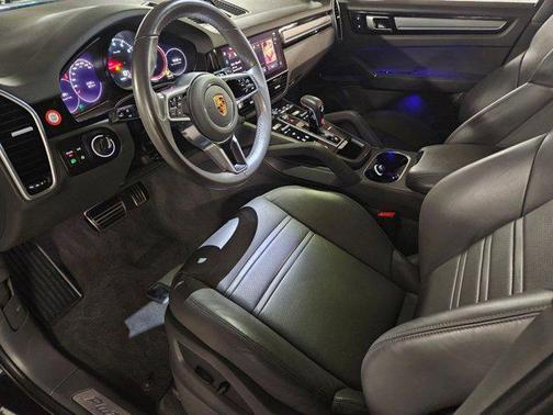 2022 Porsche Cayenne S