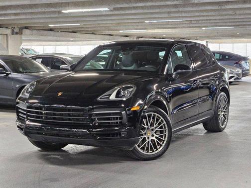 2022 Porsche Cayenne S