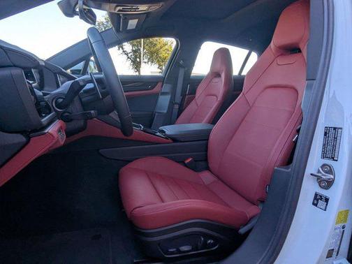 2026 Porsche Panamera 4