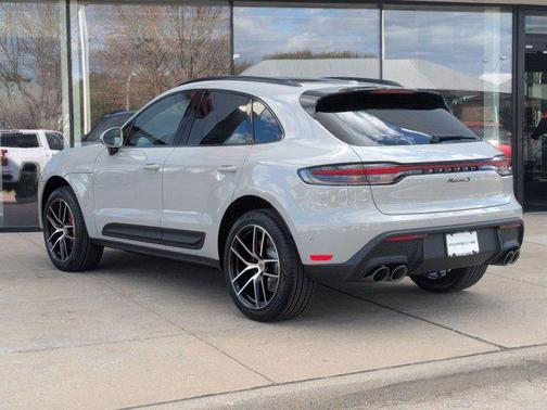 2026 Porsche Macan S