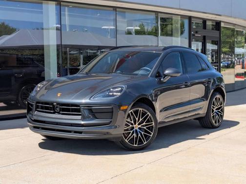 2025 Porsche Macan 