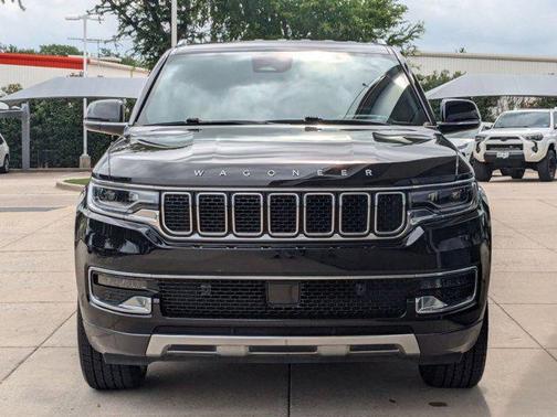 2022 Jeep Wagoneer Series III 4x2