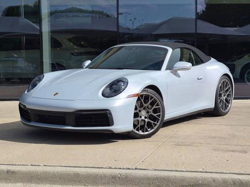 Ice Grey Metallic 2024 Porsche 911