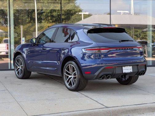 2026 Porsche Macan AWD