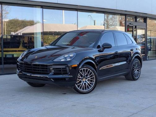 2022 Porsche Cayenne 