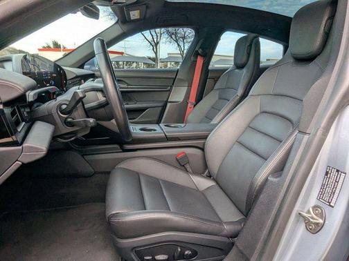 2023 Porsche Taycan RWD