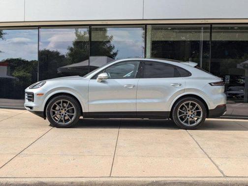 2024 Porsche Cayenne Coupe AWD