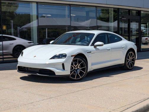 2025 Porsche Taycan 4