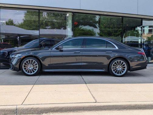 2022 Mercedes-Benz S-Class 4MATIC