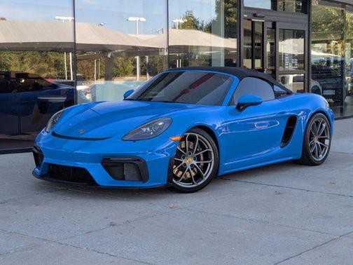 2023 Porsche 718 Spyder Roadster