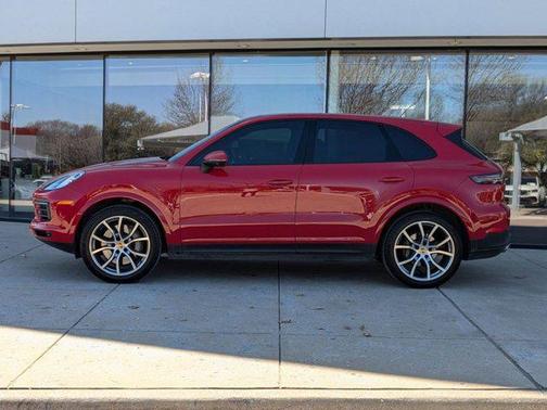 2023 Porsche Cayenne S