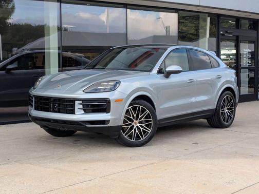Dolomite Silver Metallic 2026 Porsche Cayenne