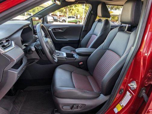 2024 Toyota RAV4 Prime XSE